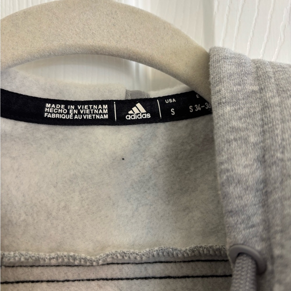 ADIDAS - Picture 3 of 3